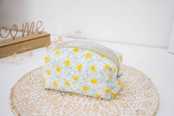 Trousse Alice  " en stock "