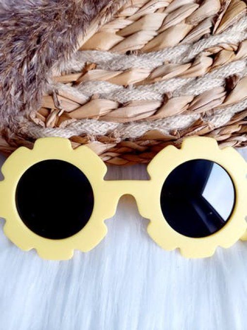 Lunette de soleil enfant fleurs jaune
