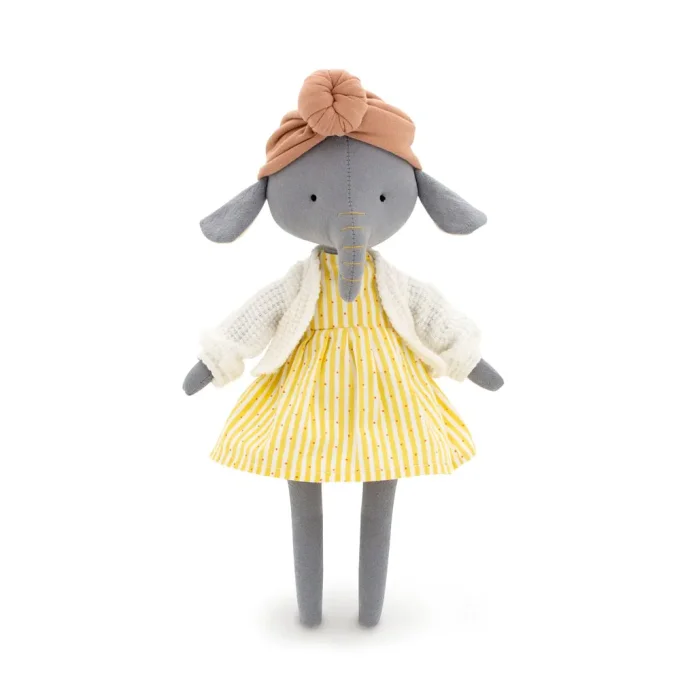  Alice the Elephant 