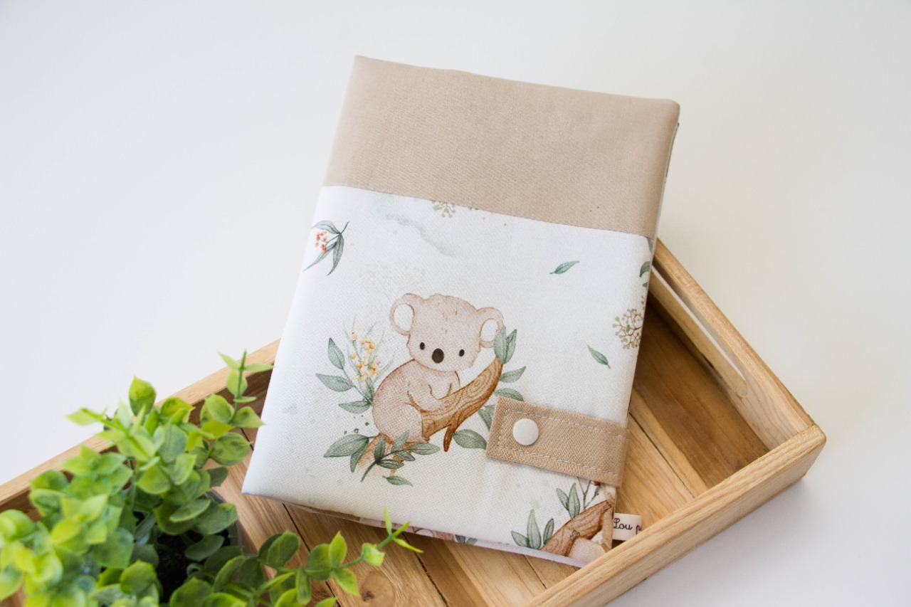 Protège carnet de santé koala beige