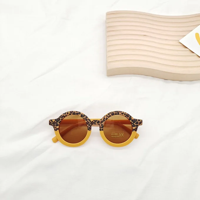 Lunettes de soleil rétro bicolore panthère jaune