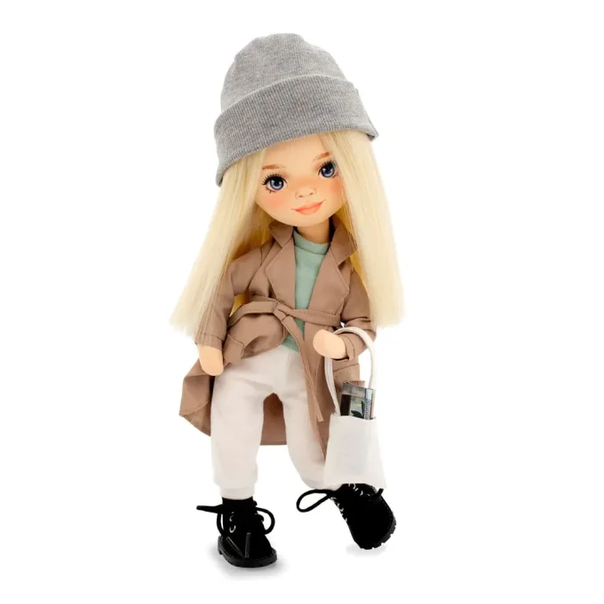  Mia in a Beige Trench Coat 